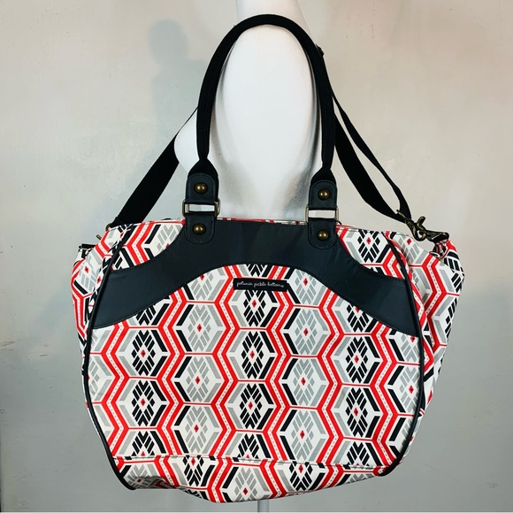Petunia Pickle Bottom Handbags - NWT Petunia Pickle Bottom Wistful Weekender Baby Diaper Bad Desert Dreaming